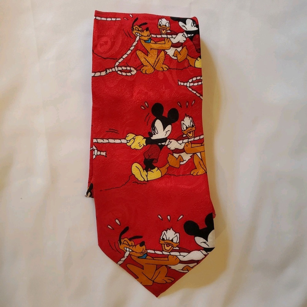 Mickey Disney Neck‎ Tie Red Mickey Mouse Pluto Donald Duck Tug of War Unlimited